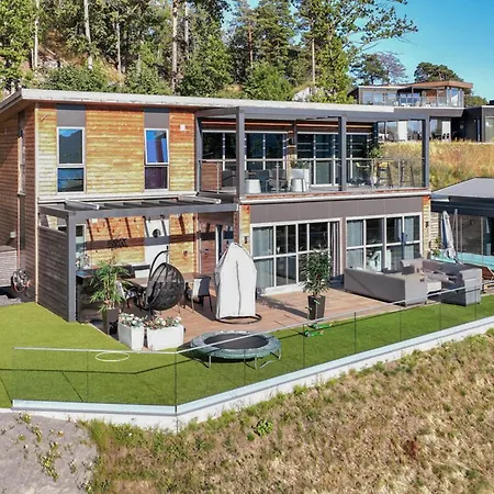 Cozy In Brevik With House Sea View Brevik (Telemark)