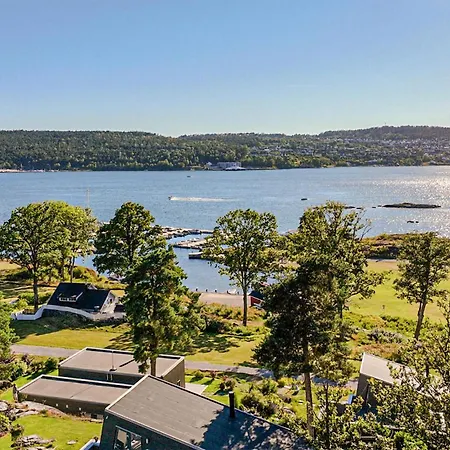 Cozy In Brevik With House Sea View Feriehus *
